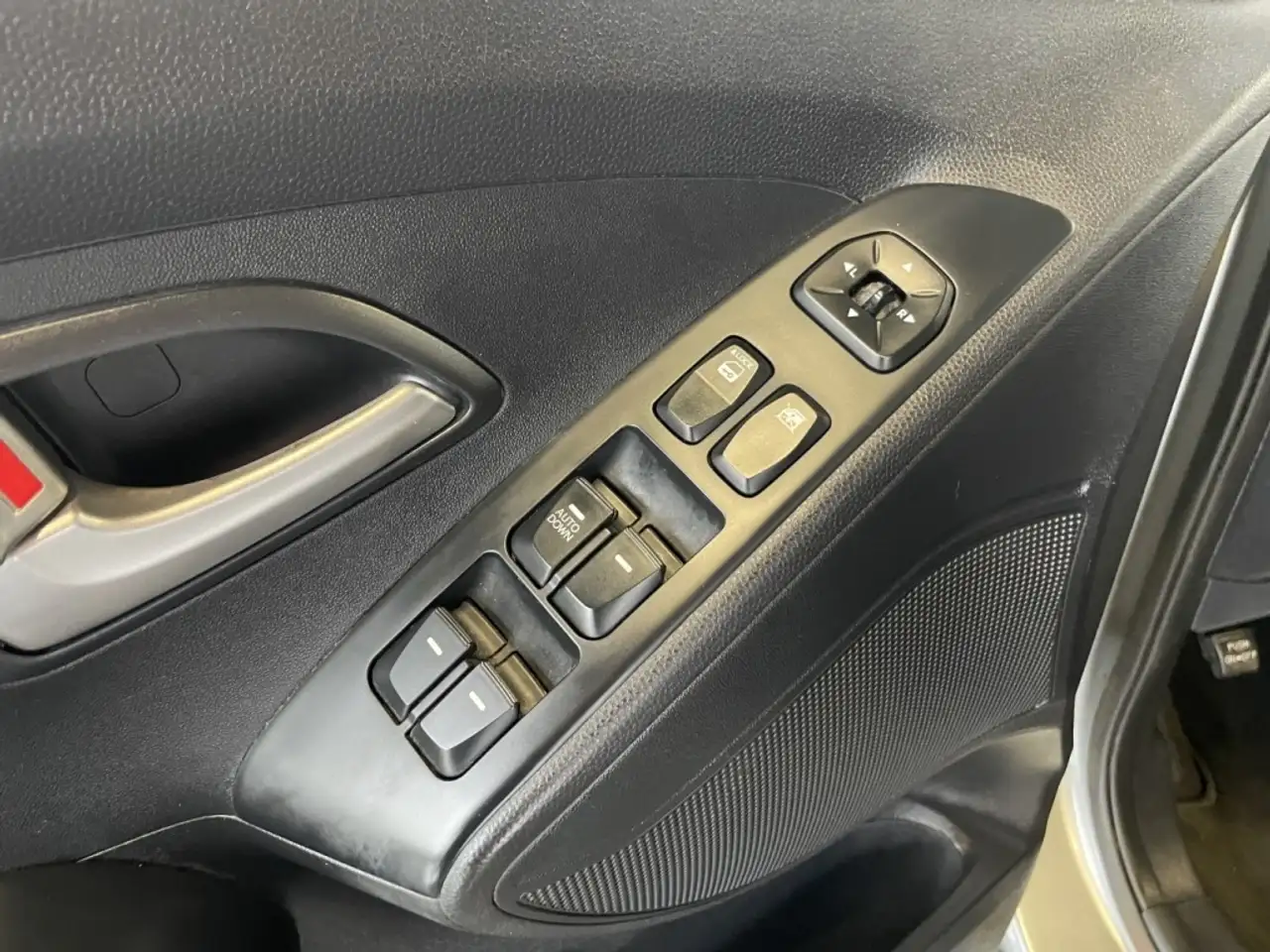 Hyundai TUCSON снимка Hyundai TUCSON