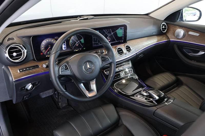 Mercedes-Benz E 400 4M Avantgarde AIR+HUD+WIDE+BURM+DISTR+360° — photo 14