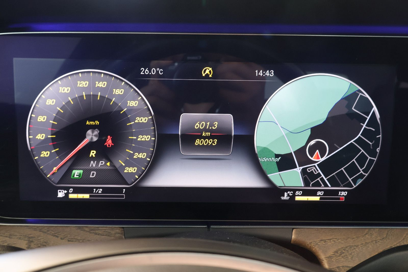 Mercedes-Benz E 400 4M Avantgarde AIR+HUD+WIDE+BURM+DISTR+360° — photo 9