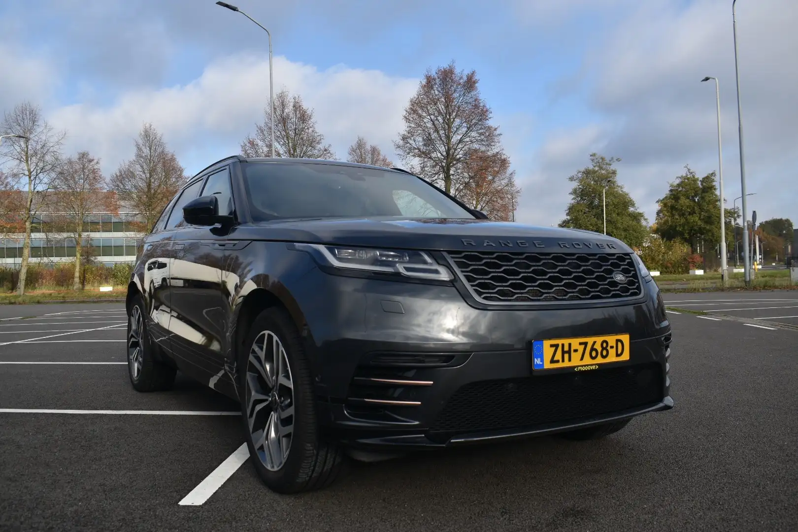 Land Rover Range Rover Velar Range Rover Velar 2.0 I4 AWD R-D HSE Gris - 1