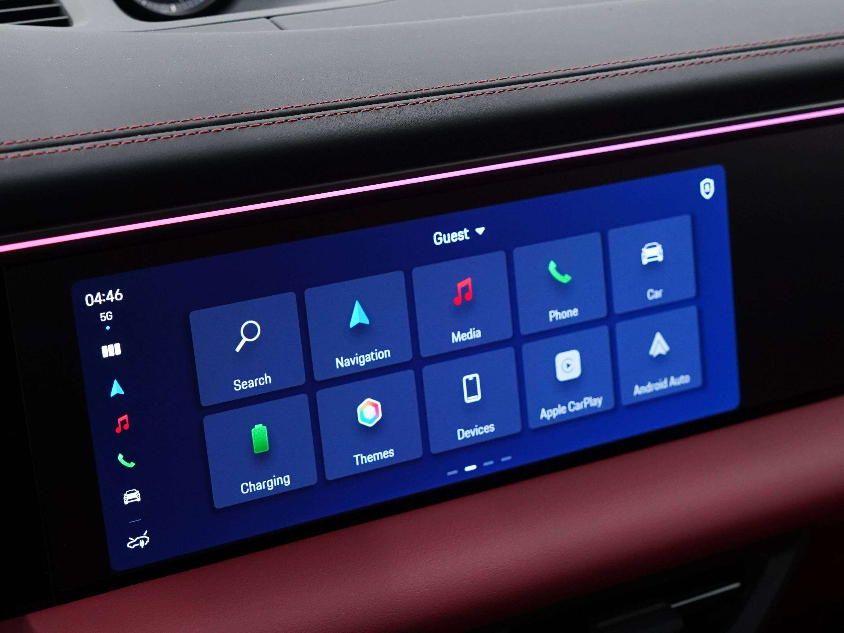 2025 Porsche Macan Electric 4S AWD thumb 27