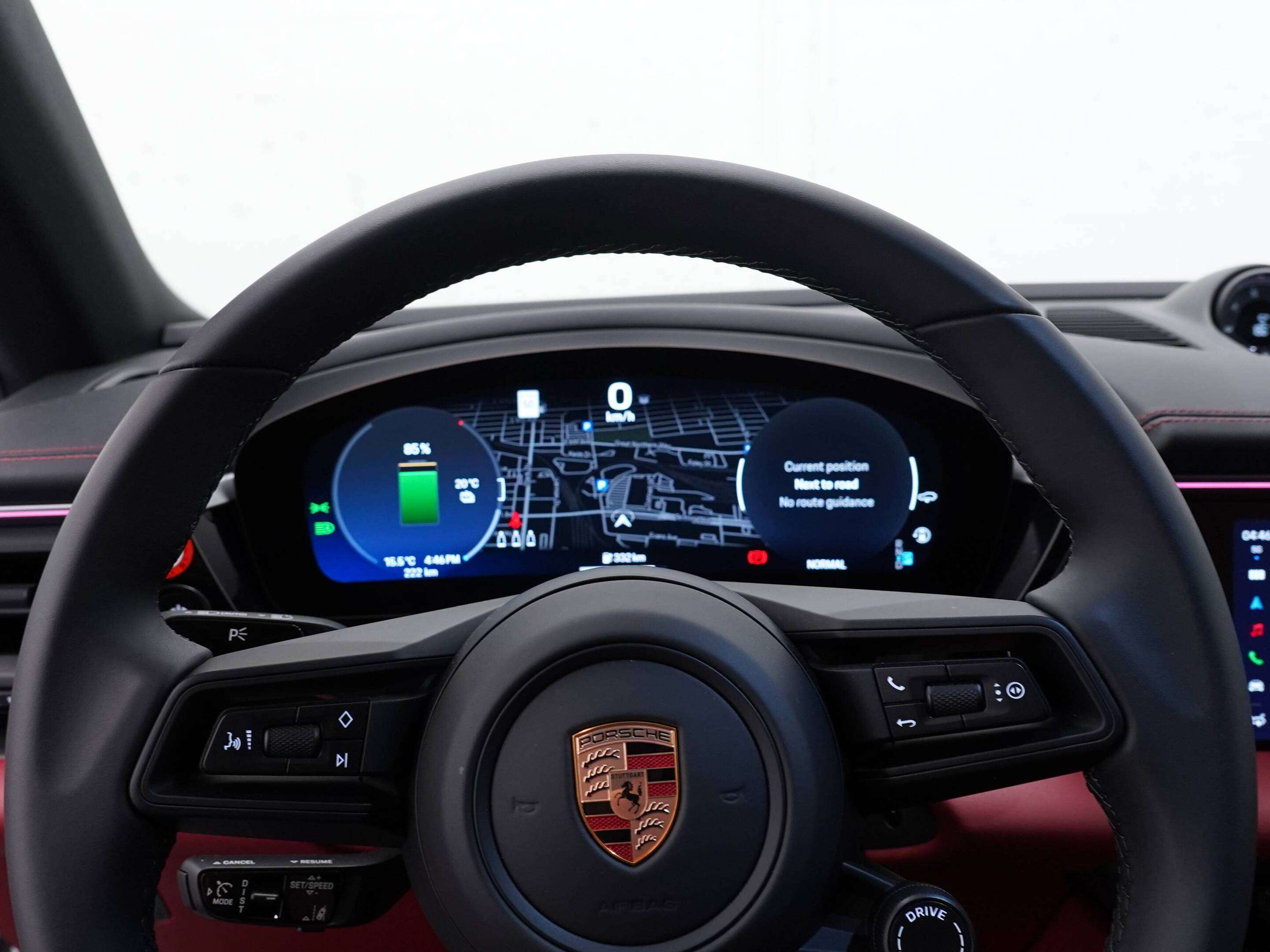 2025 Porsche Macan Electric 4S AWD thumb 33
