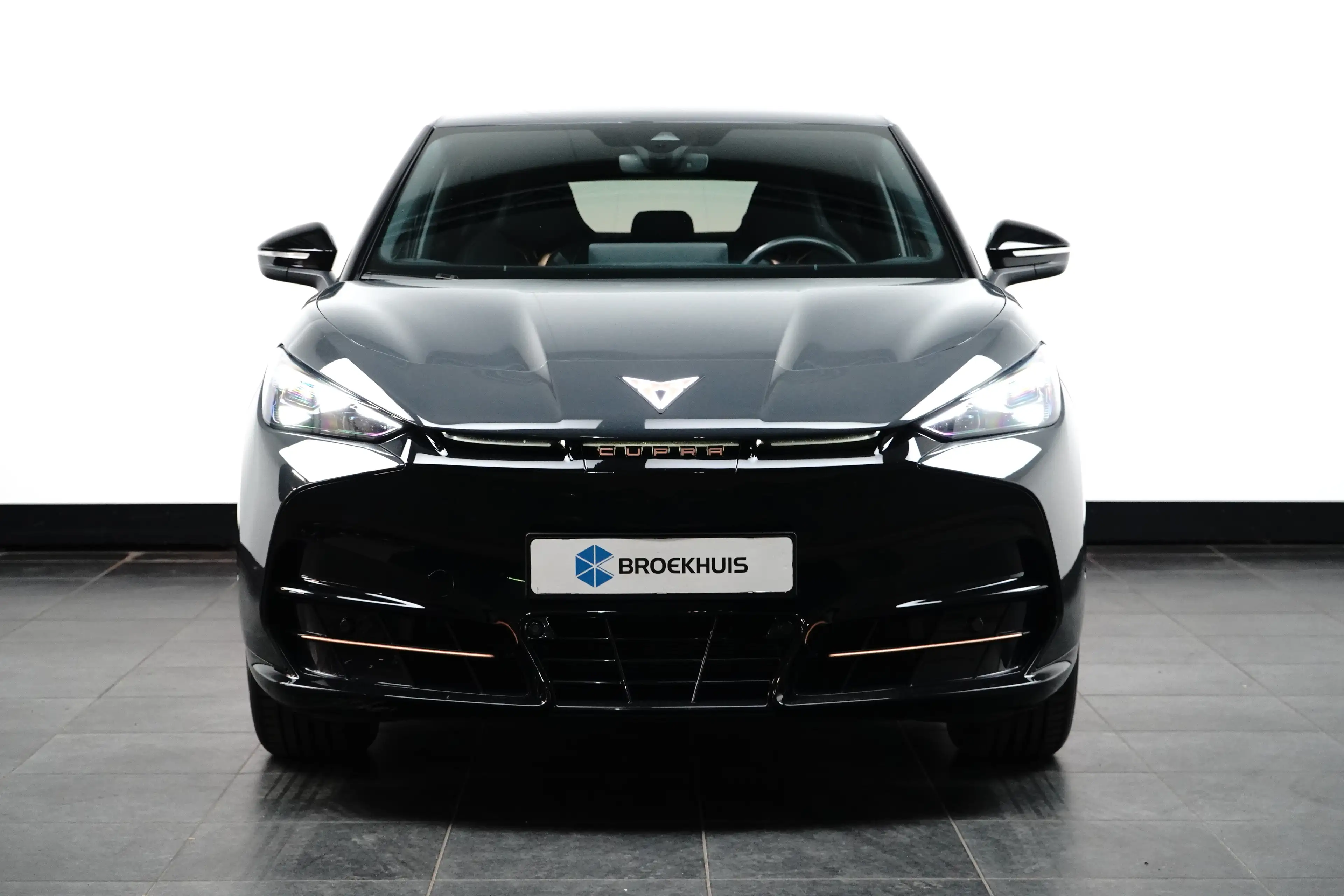 CUPRA Tavascan 82 kWh 286pk Business | Camera | Adaptive Cruise C — photo 2
