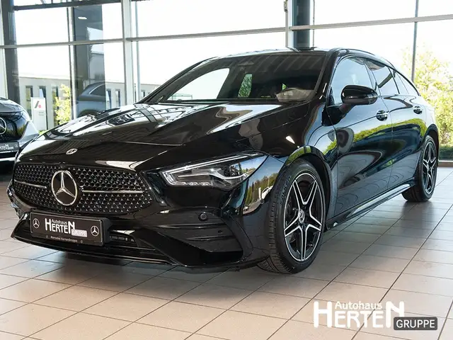 Mercedes-Benz CLA 180 AMG+NIGHT+PANO+LED+360°+KEYLESS+AMBIENTE