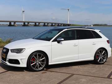 S3 2.0 Quattro, B&O, MAGNETIC, PANODAK