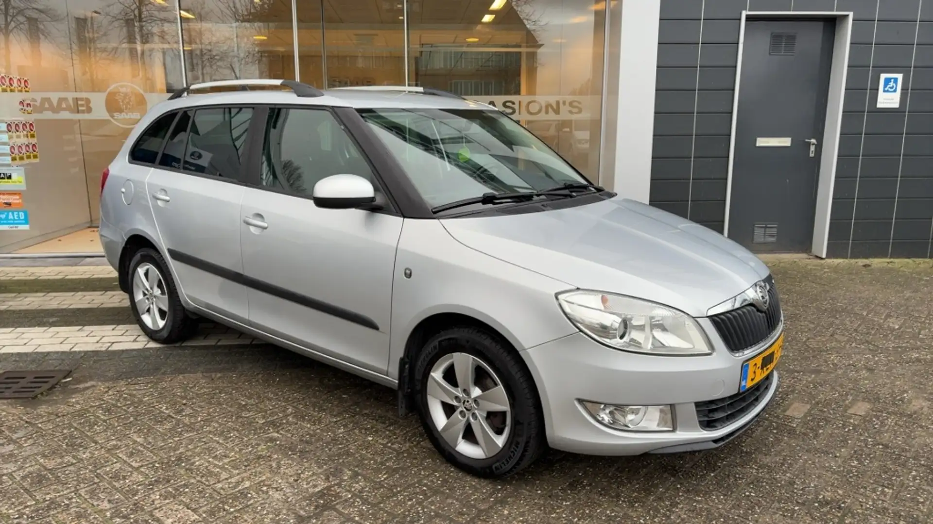 Skoda Fabia Combi 1.2 TSI Drive Cruise control | Clima | Deale Grau - 2