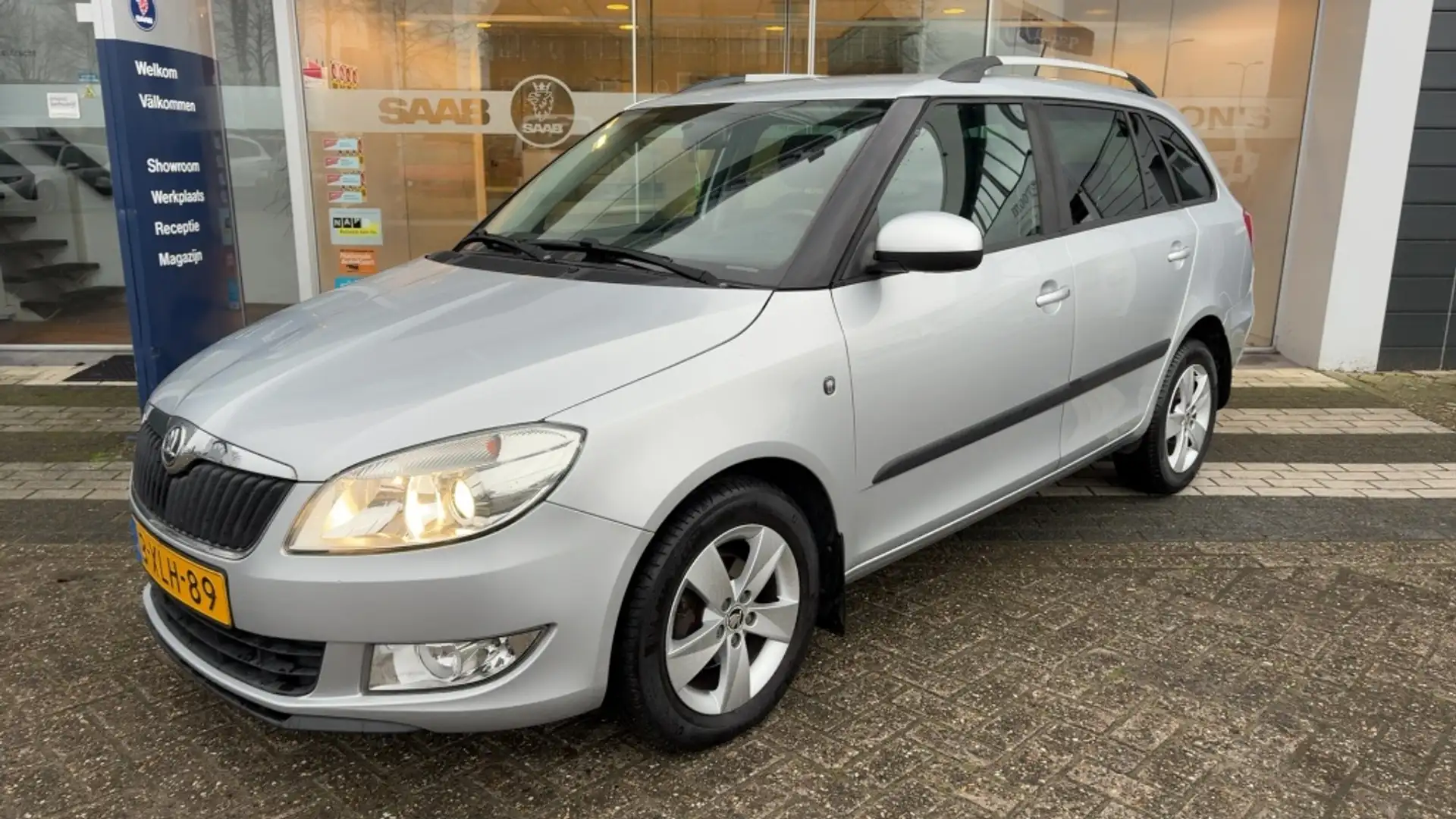 Skoda Fabia Combi 1.2 TSI Drive Cruise control | Clima | Deale Grau - 1