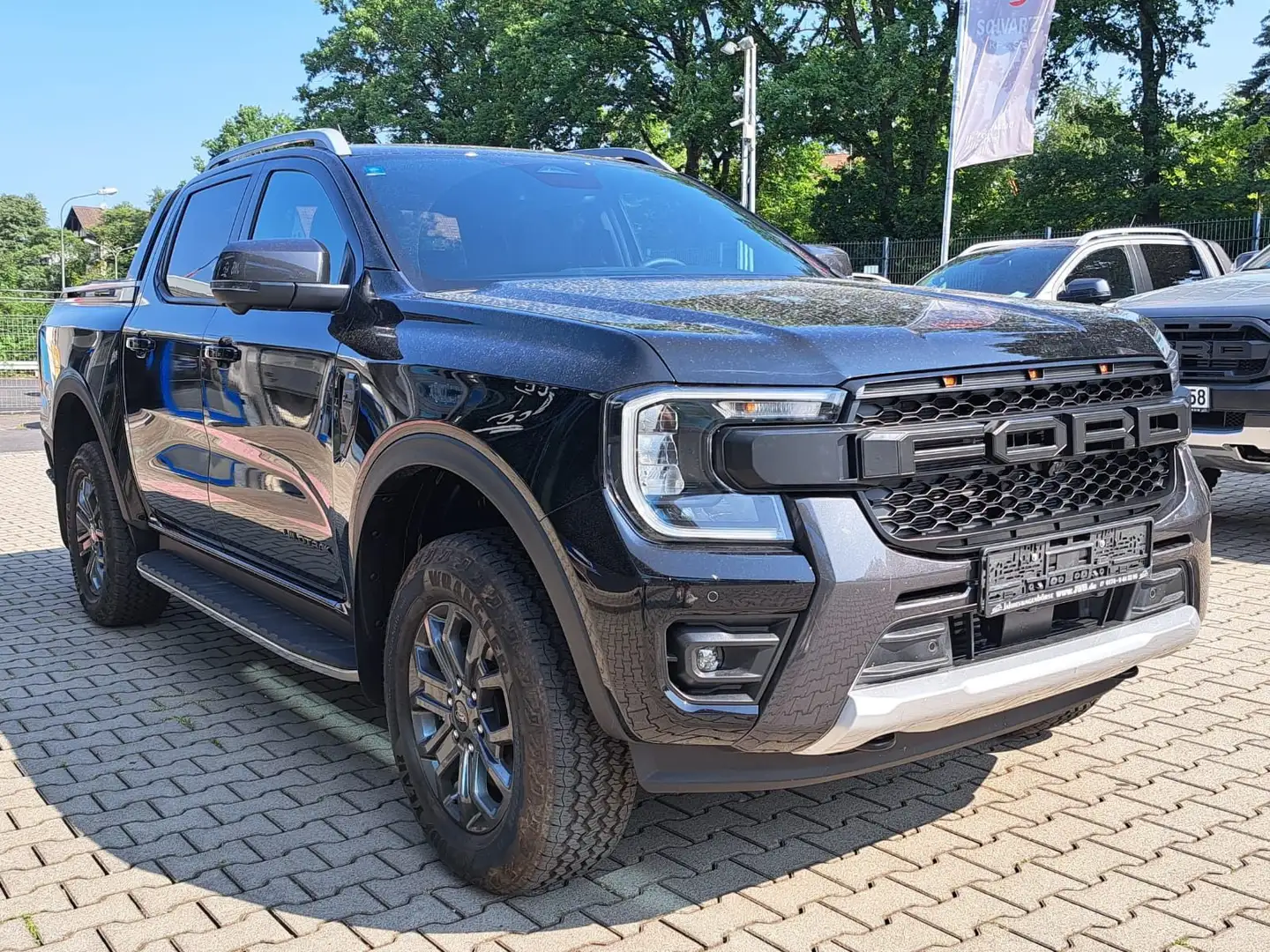 Ford Ranger Wildtrak 2,0 Wanne AHK Tech62 B+O Komf1 LAGER Noir - 2
