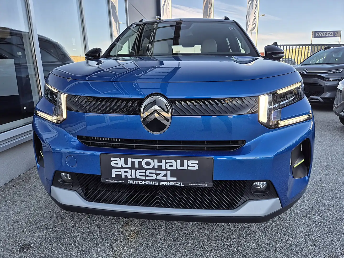 Citroen C3 1.2 Mild-Hybrid 110 Hybrid Max Blau - 2