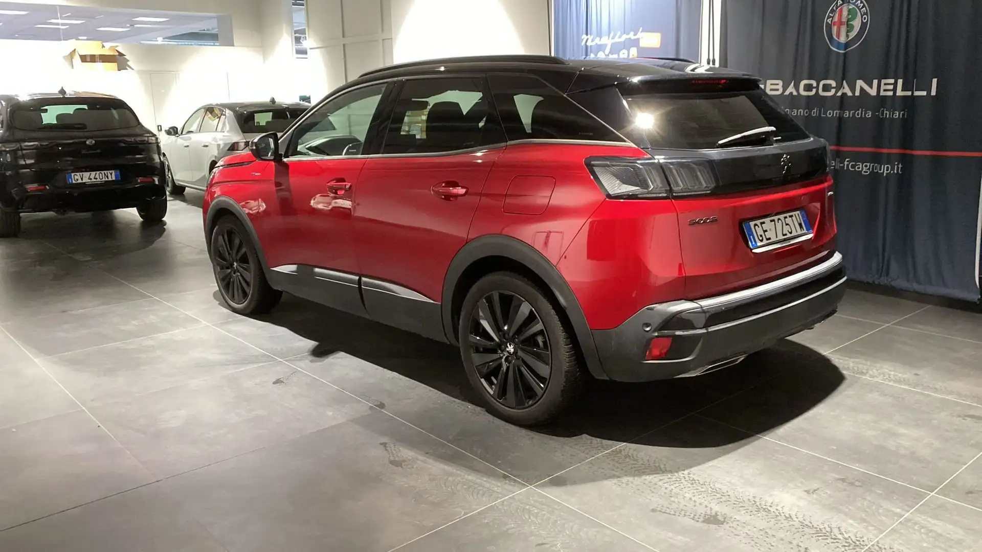 Peugeot 3008 3008 Hybrid 225 e-EAT8 GT Pack Rot - 2