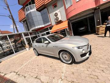 S Q4 GranSport
