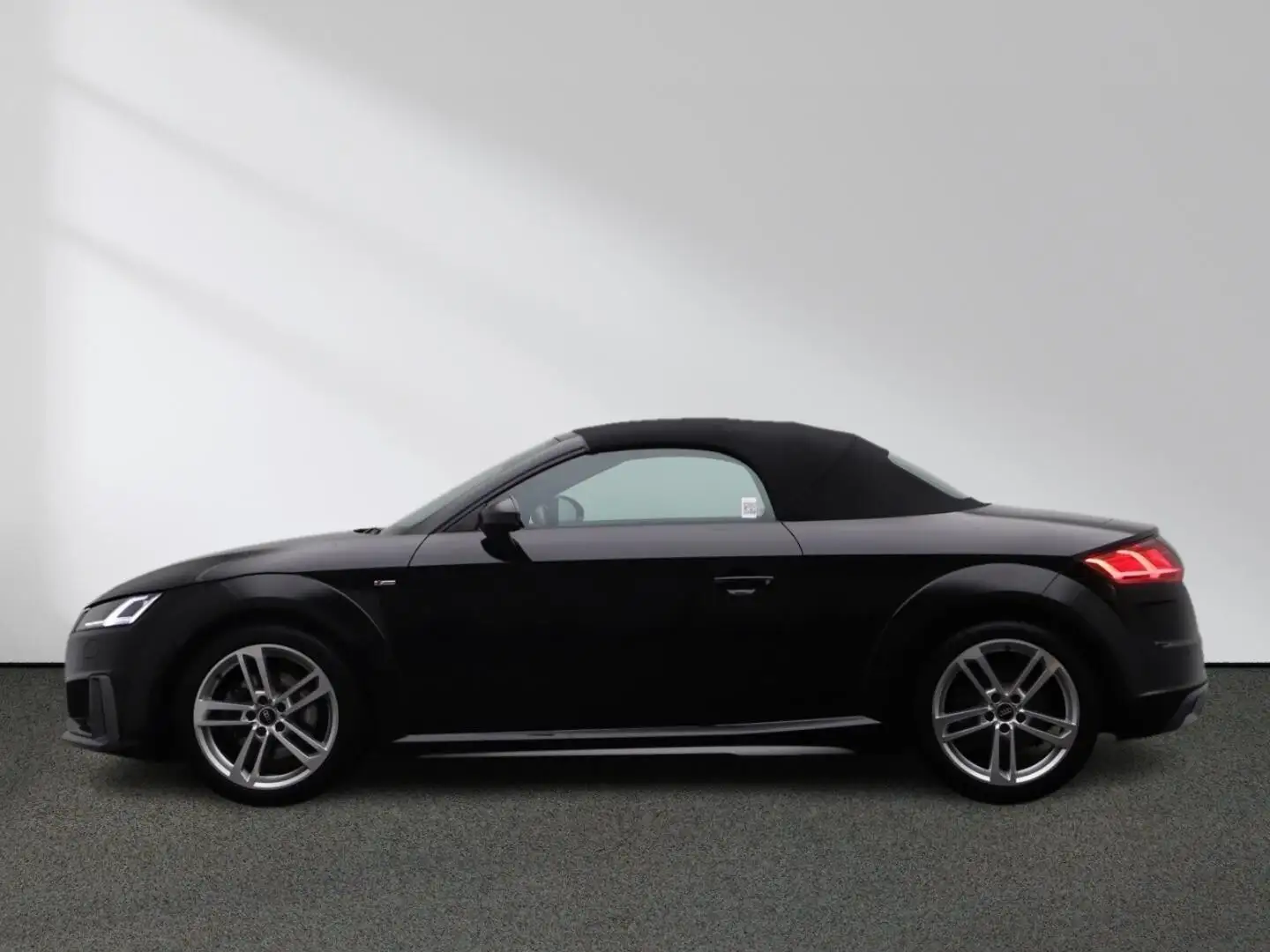 Audi TT Roadster 40 TFSI S-line S-tronic LED Navi Schwarz - 2