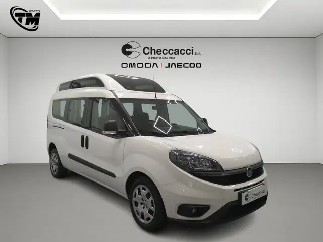 Fiat Doblo view 4