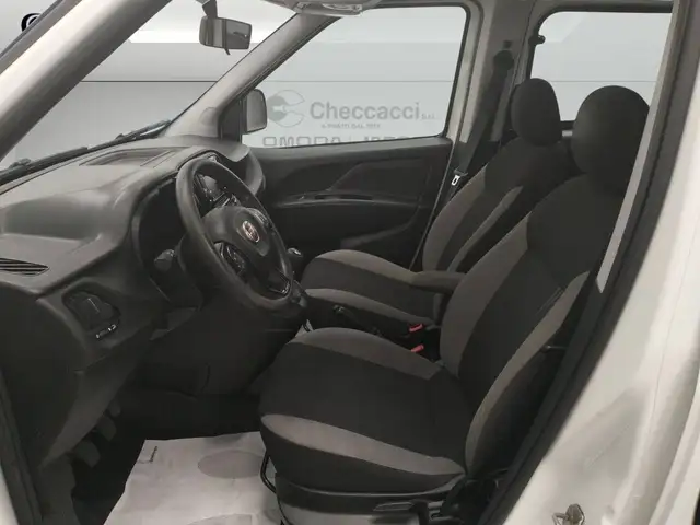Fiat Doblo view 9