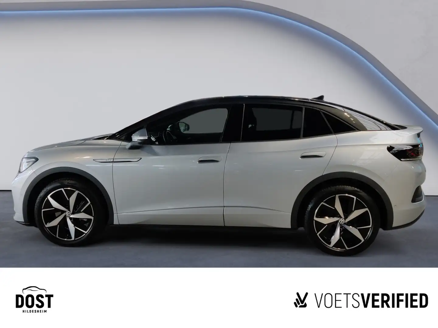 Volkswagen ID.5 GTX ACC+AHK+DAB+HuD+MATRIX LED+NAVI+PANO Argent - 2