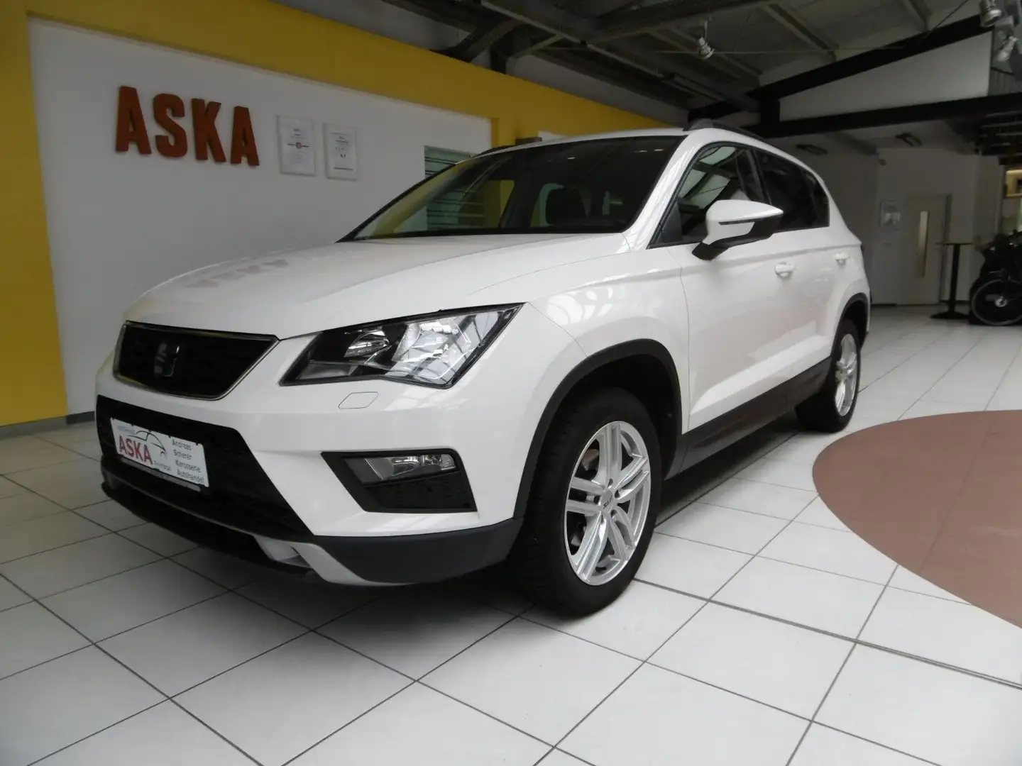 SEAT Ateca Style LM * NAVI*  BeatsAudio Soundsy* Weiß - 1