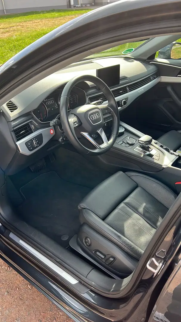 Audi A4 quattro design Grau - 2