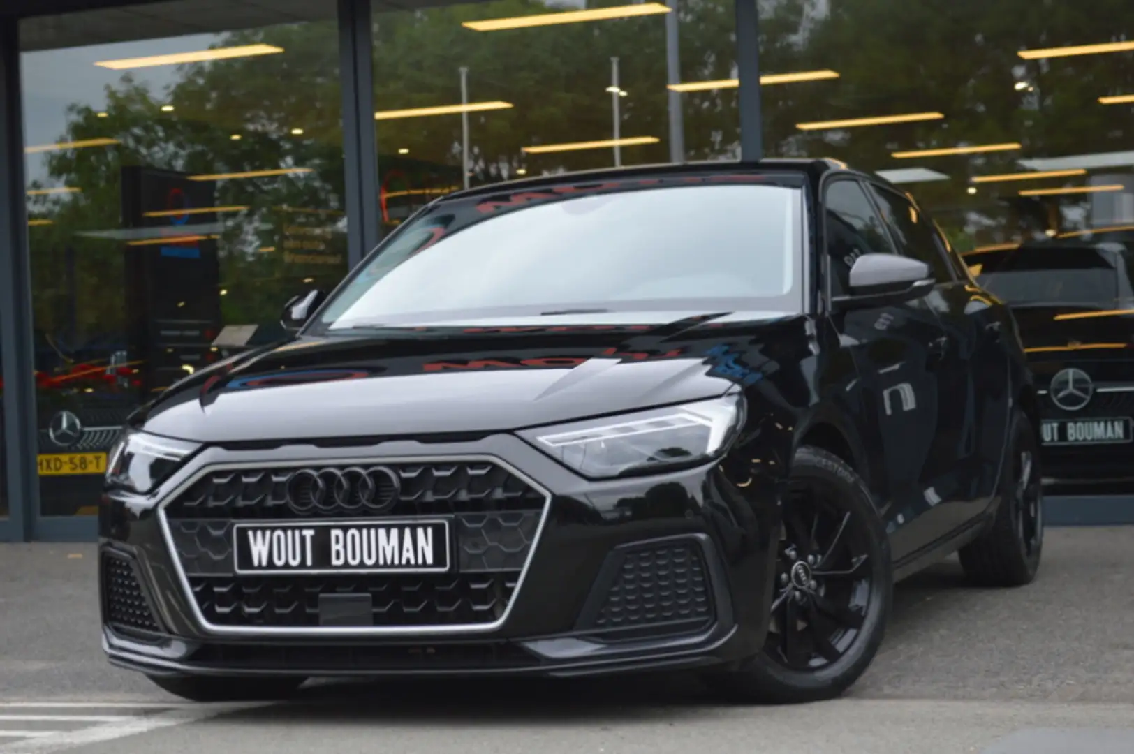 Audi A1 Sportback 30 TFSI Pro Line Aut. Led Leder Virtual Czarny - 1