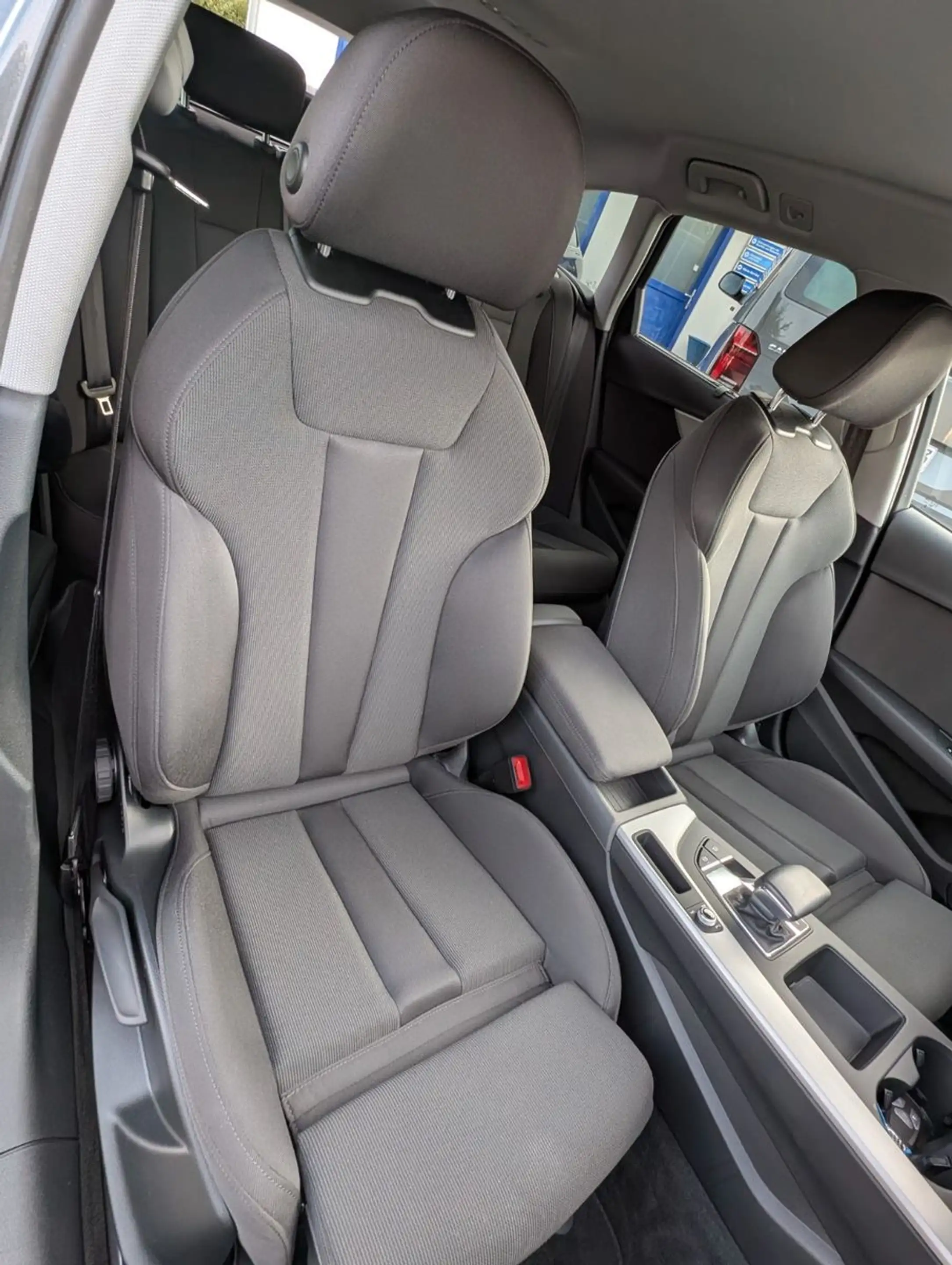 Audi A4 Avant 30 TDI S line,s-tronic,RFK,LED,PDC — photo 13