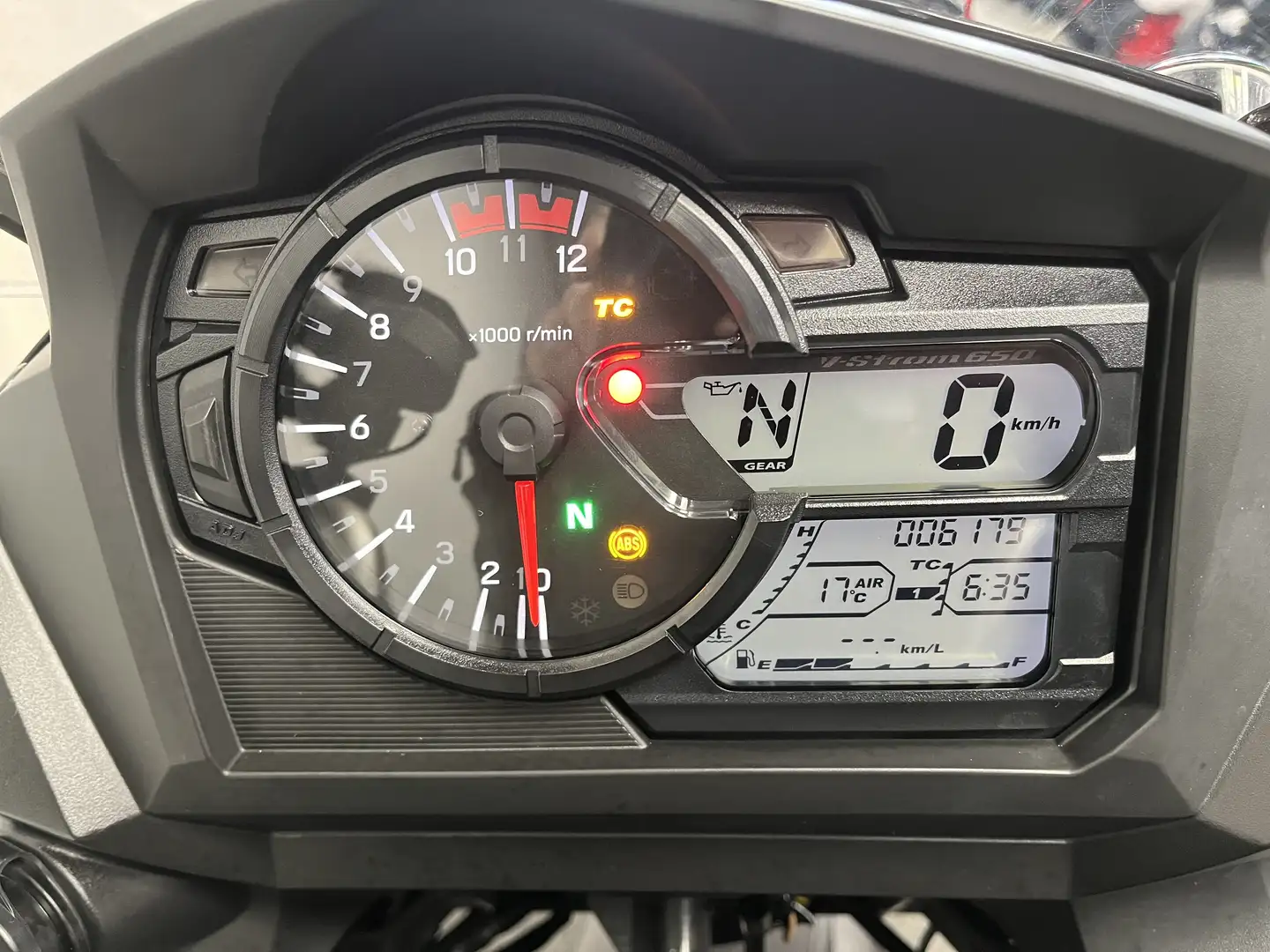 Suzuki V-Strom 650 XT DL Geel - 2