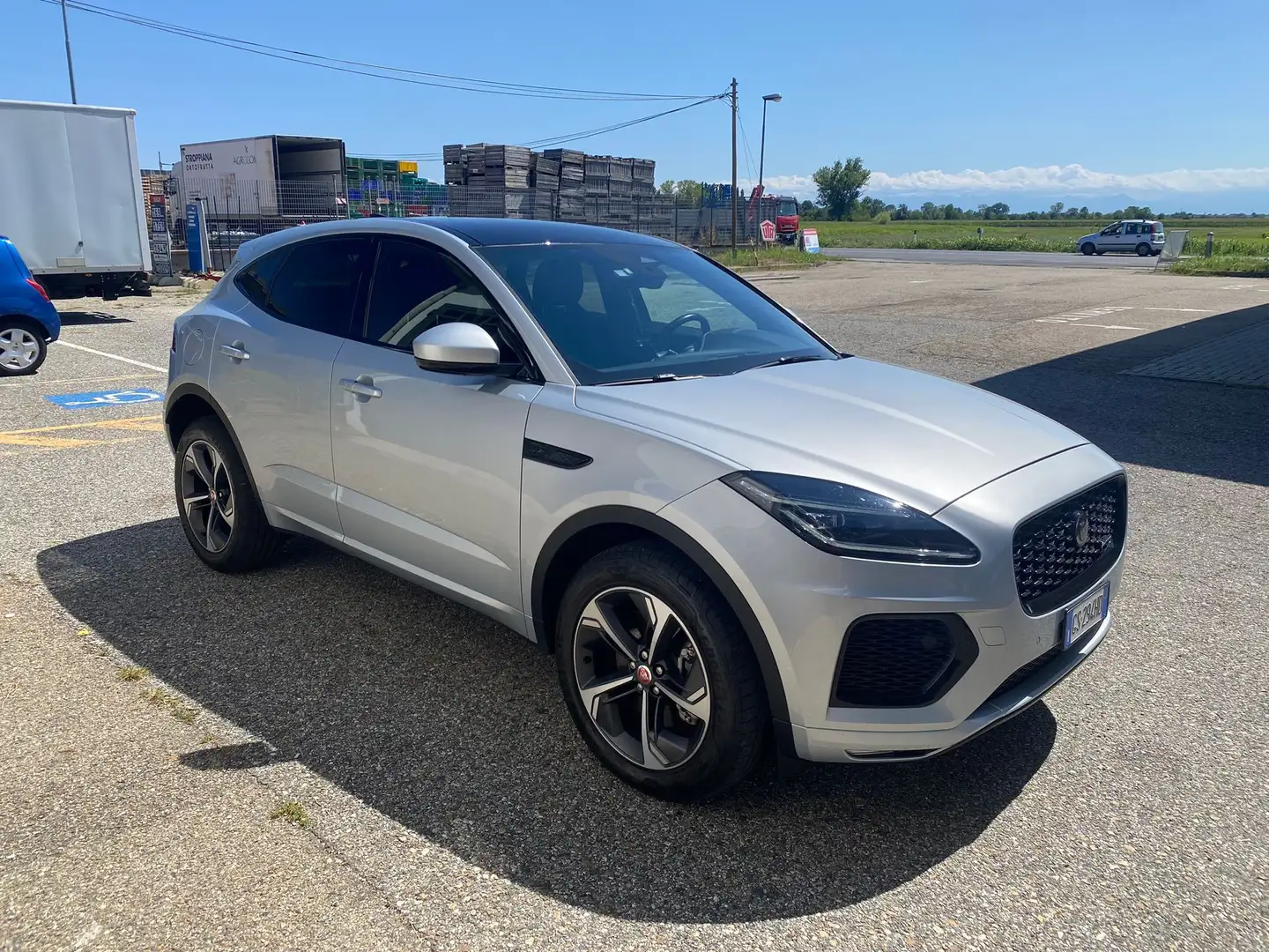 Jaguar E-Pace R-DYNAMIC Argento - 1