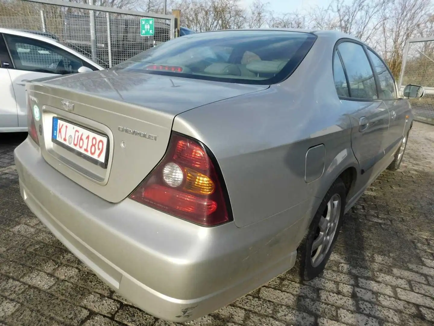 Daewoo Evanda Goud - 2