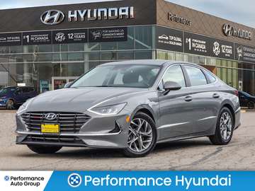 * 2.5L Preferred * Heated Seats * Apple CarPlay *