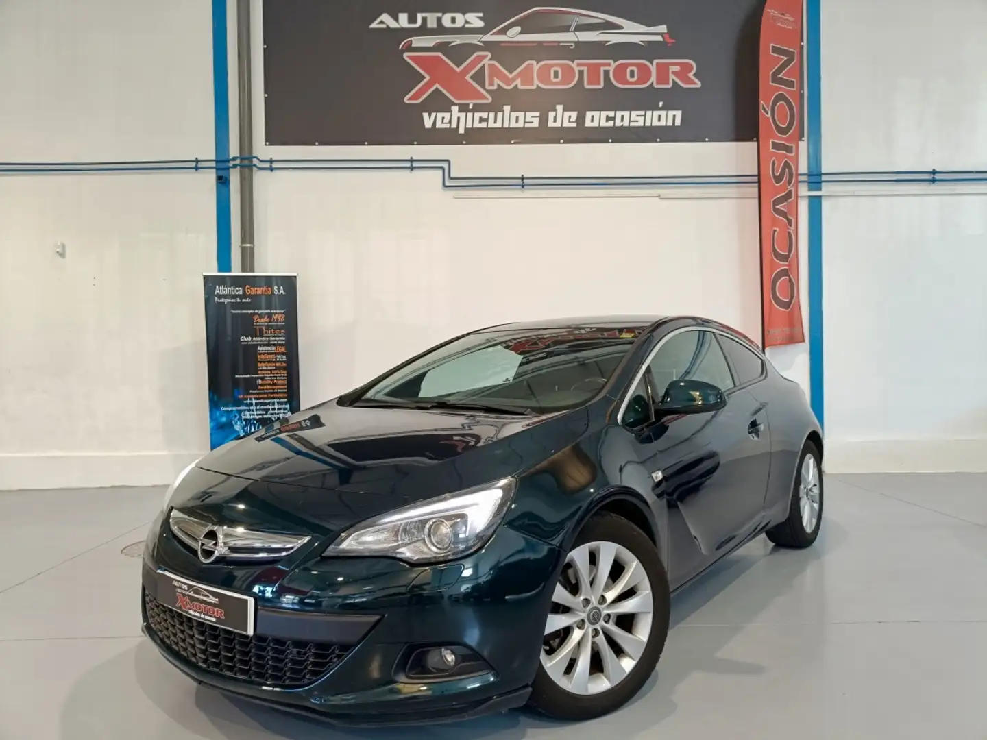 Opel Astra GTC 1.4 T S/S Sportive Aut. Grün - 1