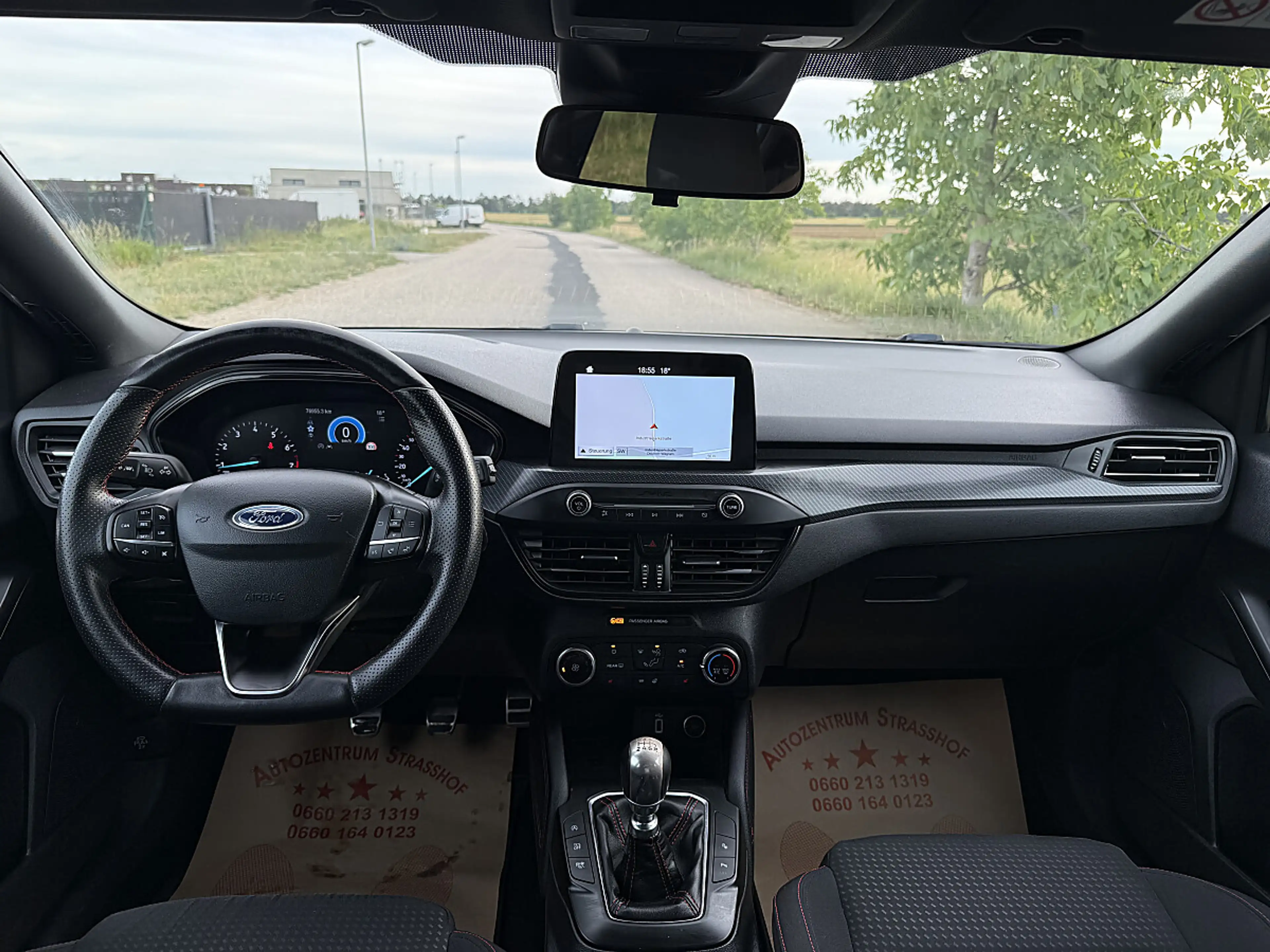 Ford Focus 1,0 EcoBoost ST-Line — photo 10