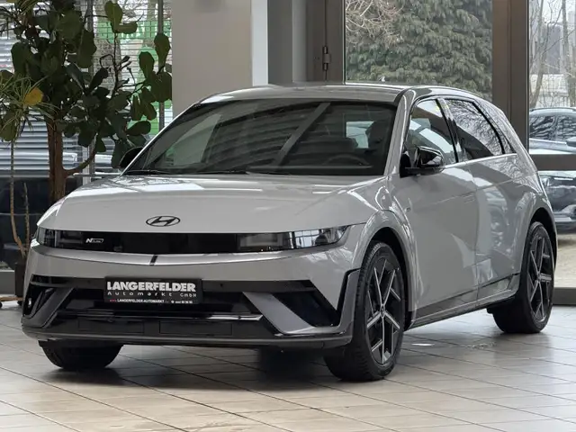 Hyundai Ioniq 5 view 7