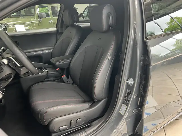 Hyundai Ioniq 5 view 13