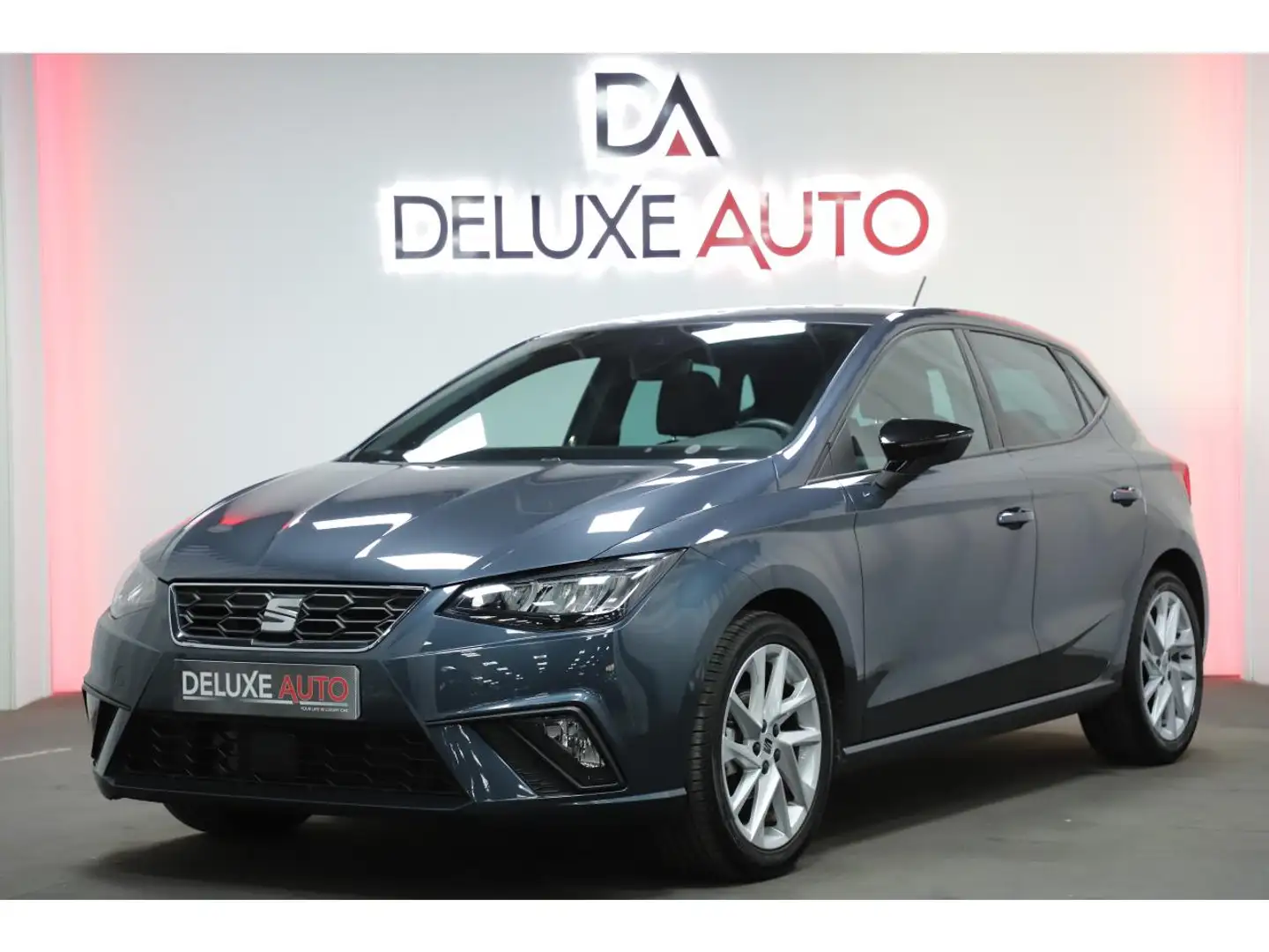 SEAT Ibiza V 1.0 TSI 95 FR (2) Gris - 1