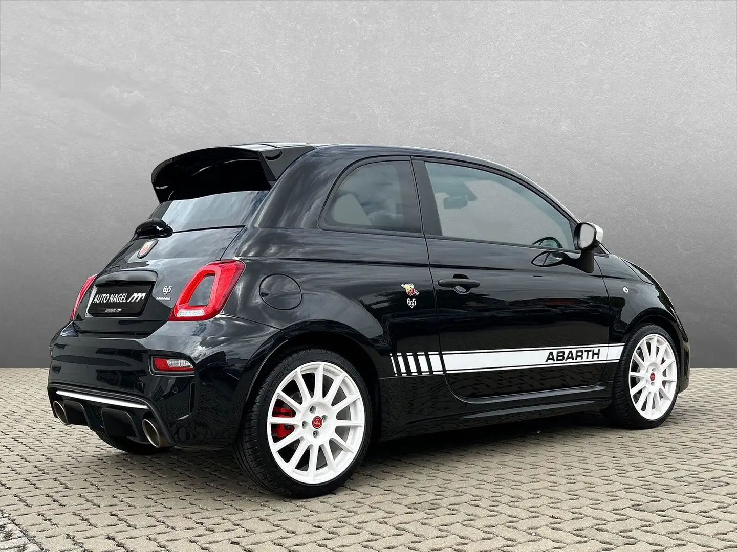Abarth 695 1.4 T-Jet 16V 695*Esseesse*Beats Audio Urban-Pa. Black - 2