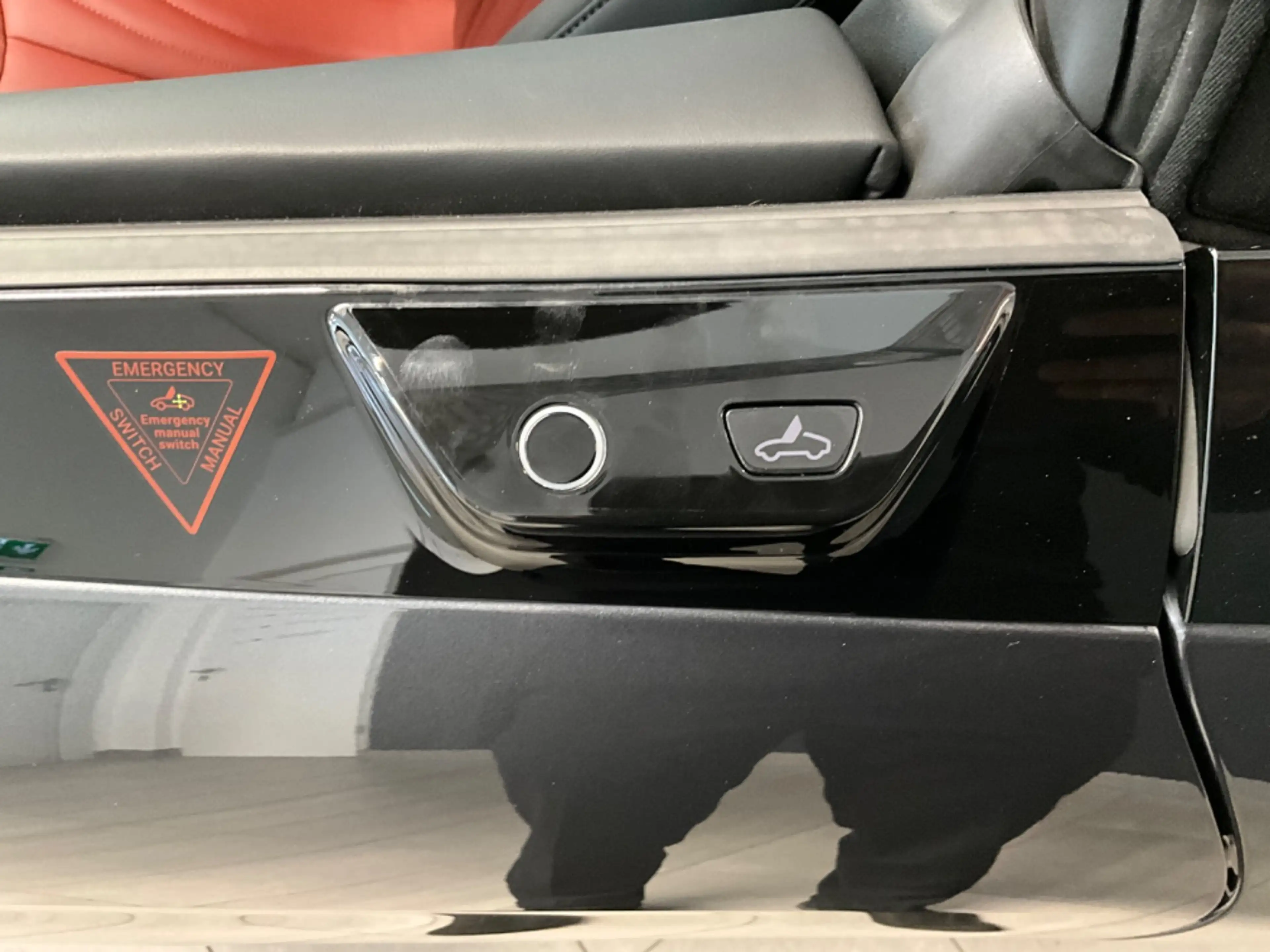 MG Cyberster Roadster 507km WLTP Scherentüre,Cabrio — photo 11