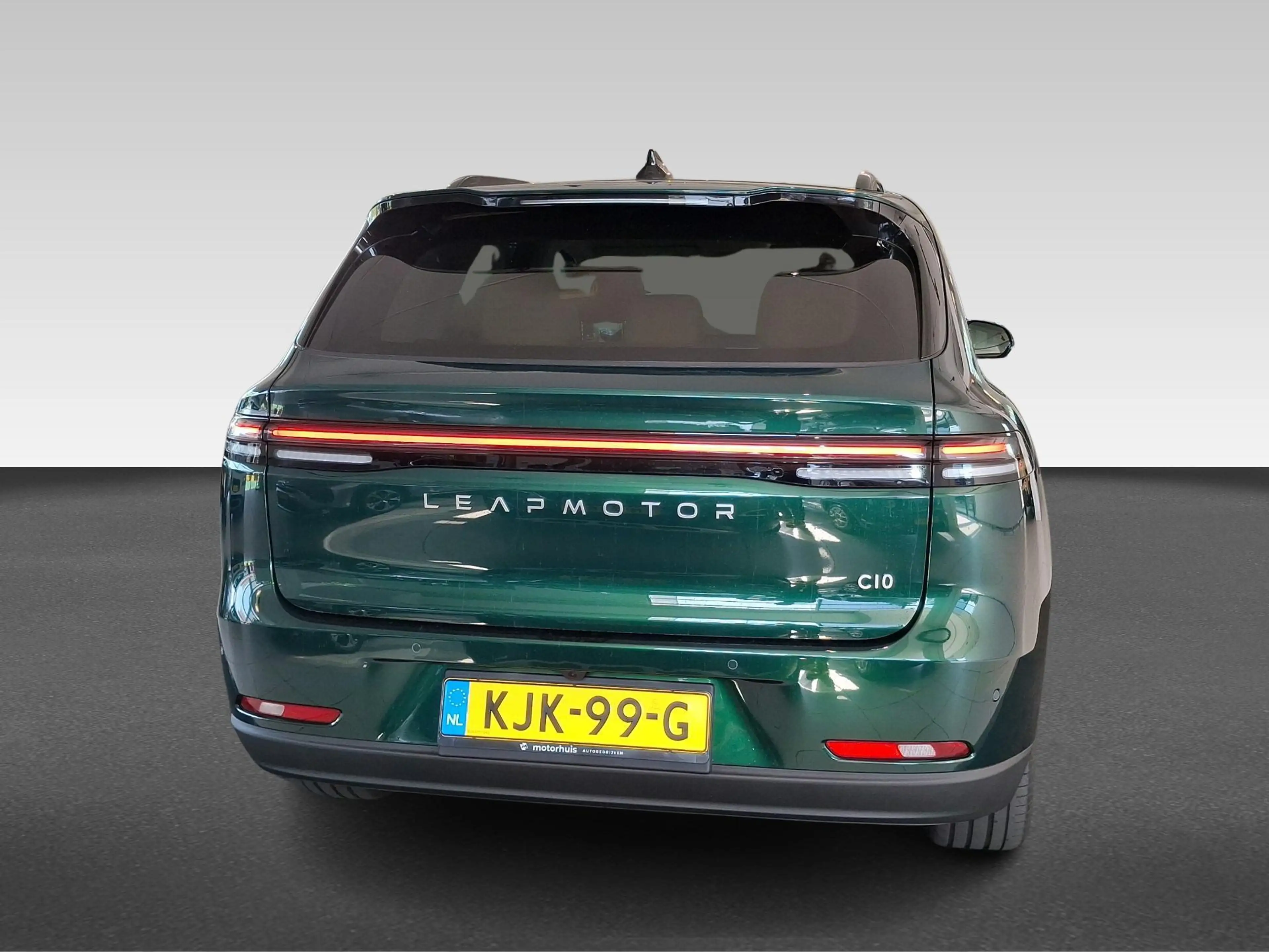 Leapmotor C10 Design 69,9kwh Panoramadak | 360gr camera | 20inch — photo 10