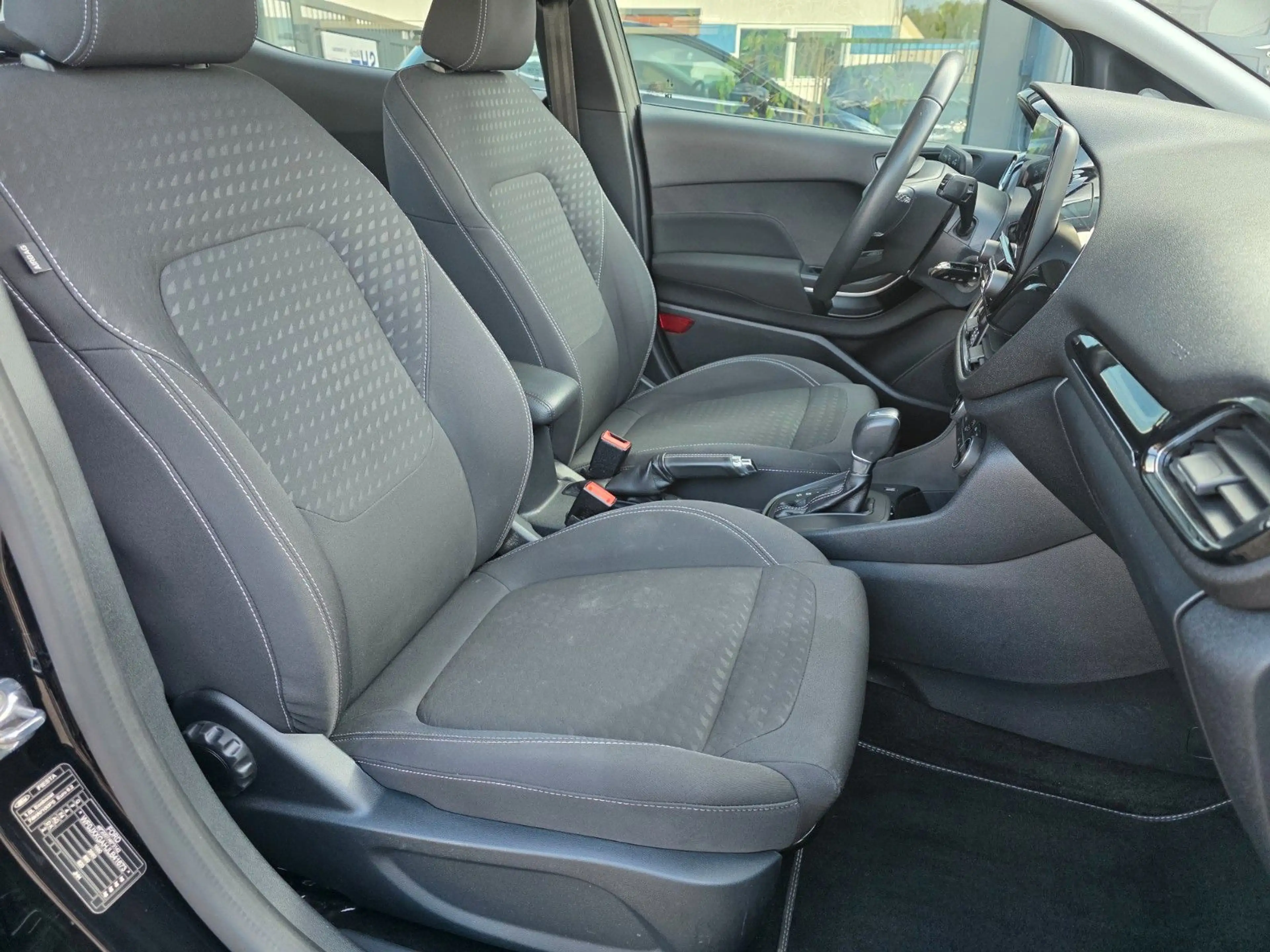 Ford Fiesta Titanium1.0 EcoBoost 74KW Automatik LED — photo 13