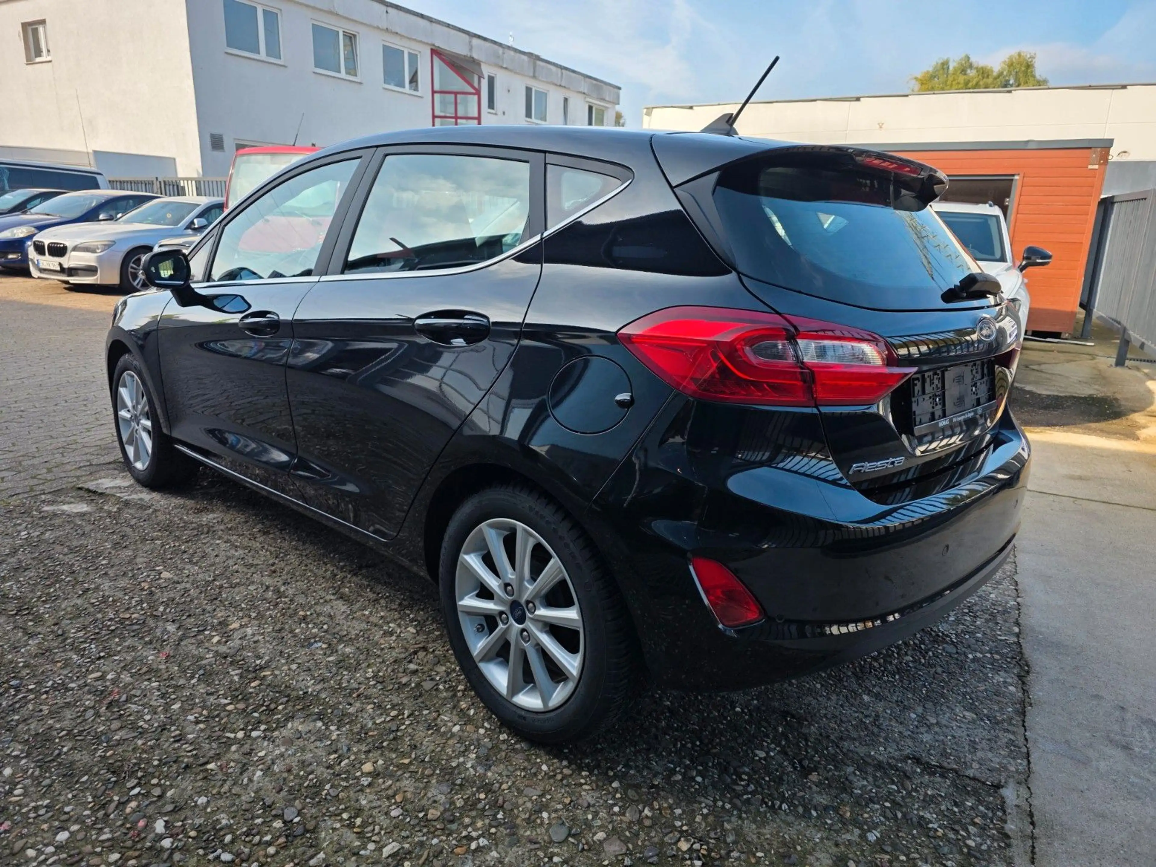 Ford Fiesta Titanium1.0 EcoBoost 74KW Automatik LED — photo 2