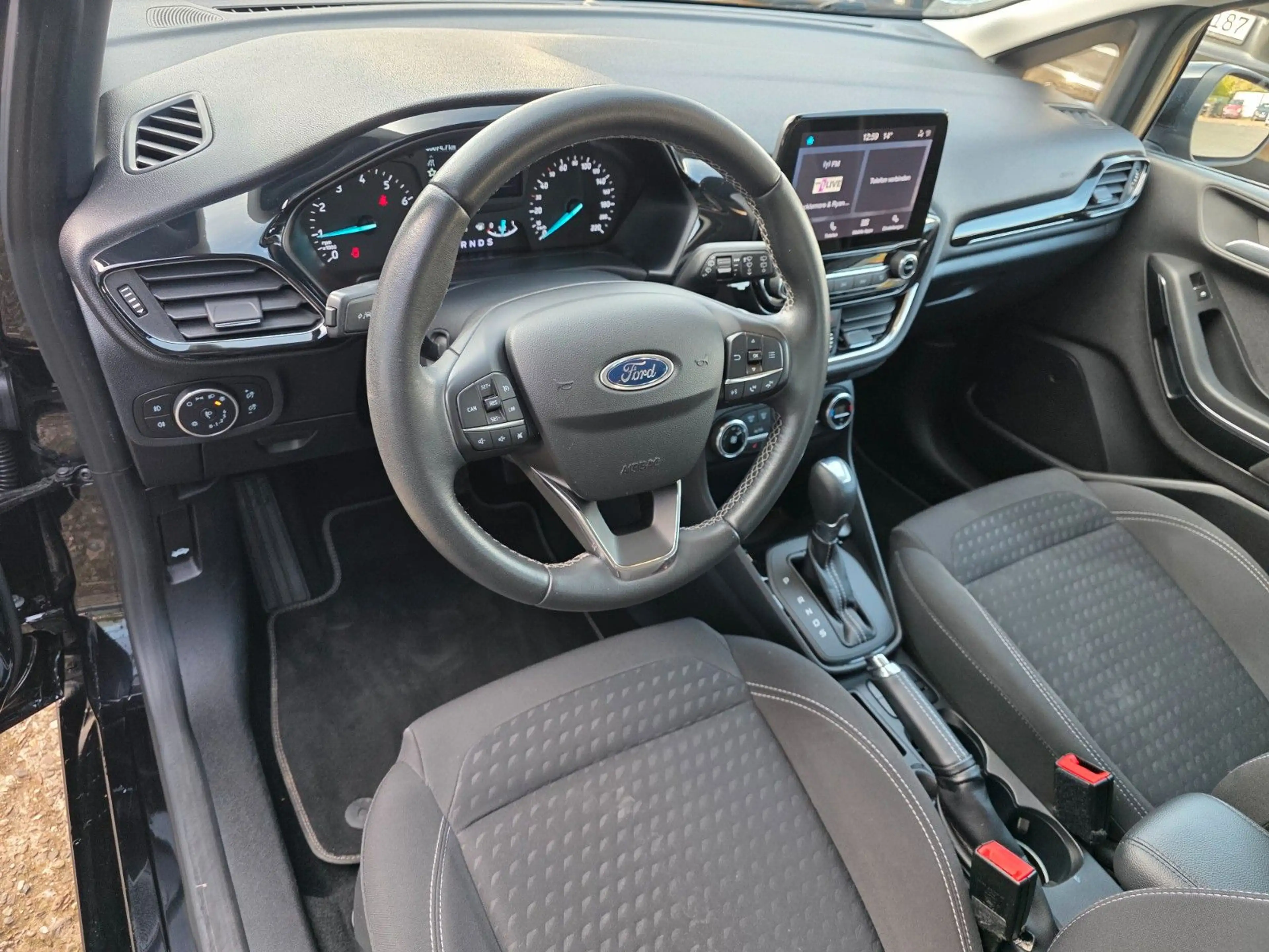 Ford Fiesta Titanium1.0 EcoBoost 74KW Automatik LED — photo 10
