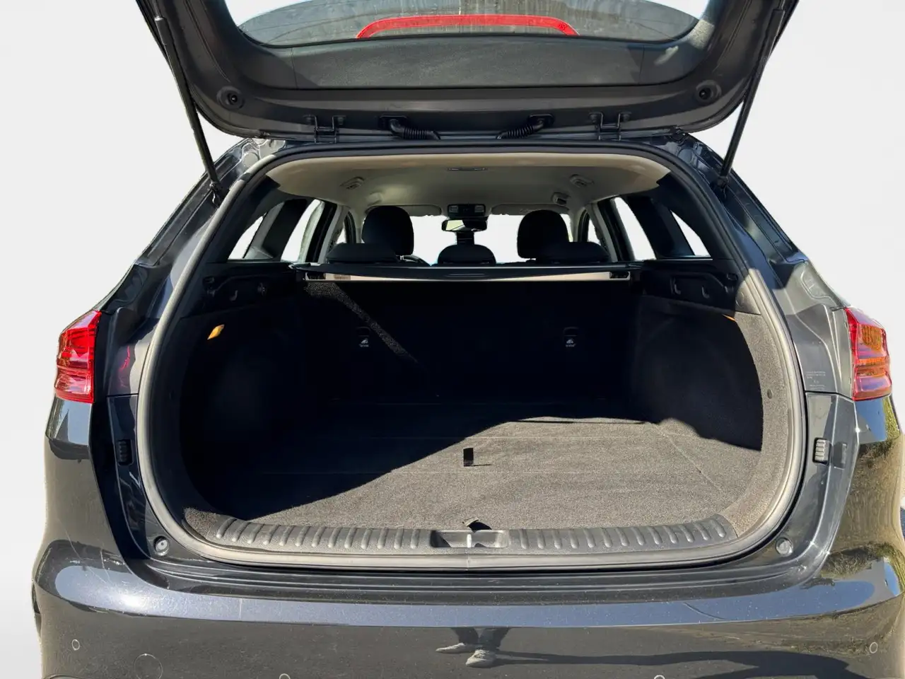 Kia Ceed SW 1.4 T-GDI Vision AUT+Kamera+Navi+SHZ+LED, миниатюра 11