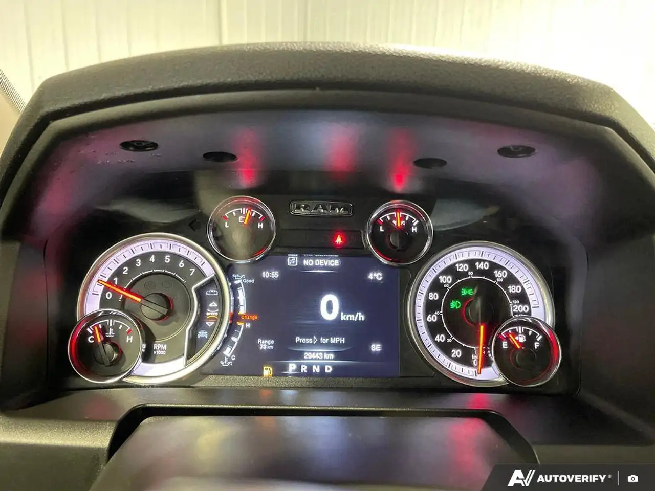RAM 1500 снимка RAM 1500