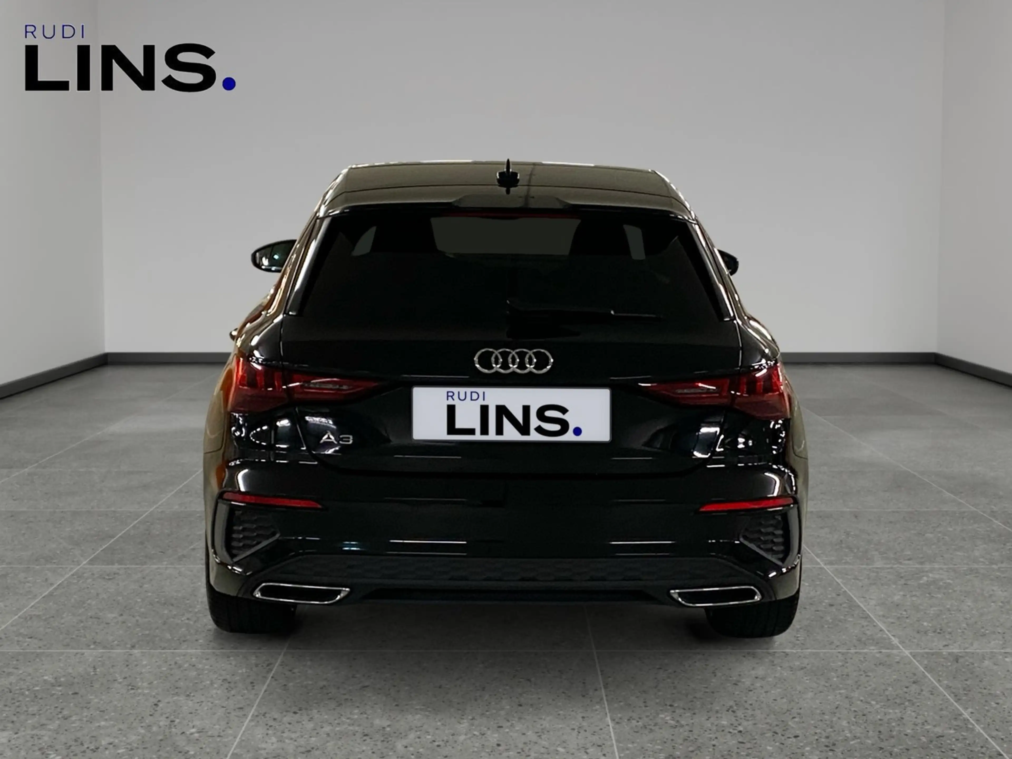 Audi A3 30 TFSI S line exterieur — photo 8