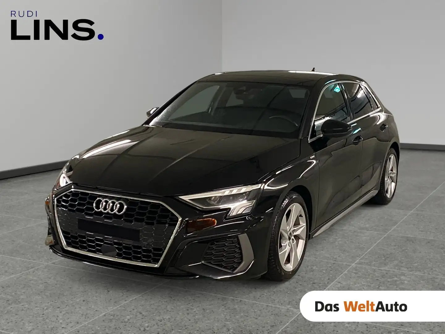 Audi A3 30 TFSI S line exterieur Schwarz - 1