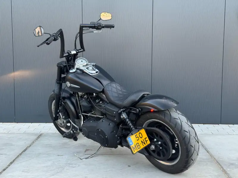 Harley-Davidson Dyna Fat Bob - foto 3