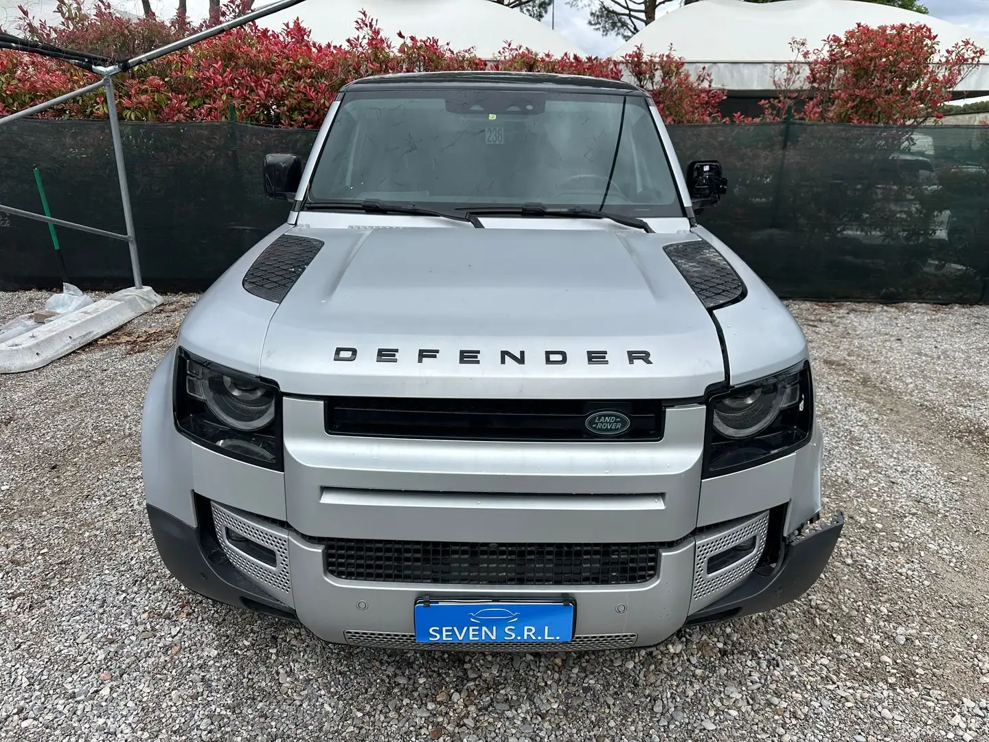 Land Rover Defender 110 2.0d sd4 First Edition awd 240cv auto - 1