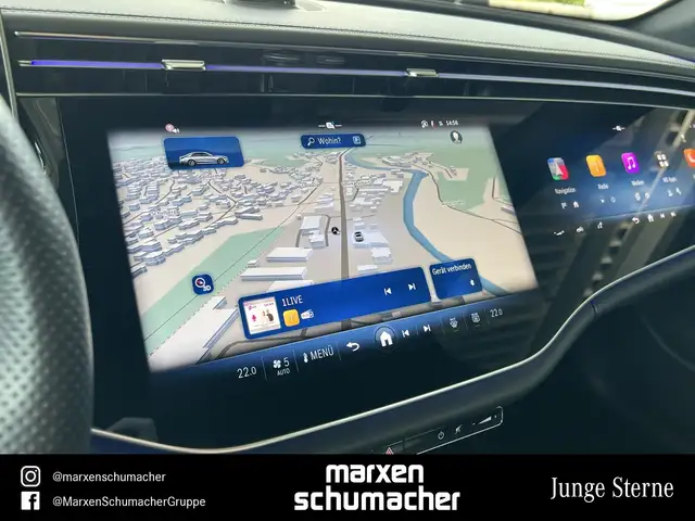 Mercedes-Benz E-Class view 25