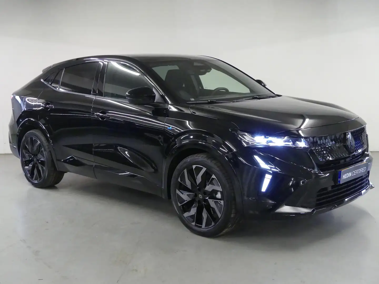 Renault Rafale 1.2 E-Tech 4x4 plug-in hybrid 300 esprit Alpine So Zwart - 2