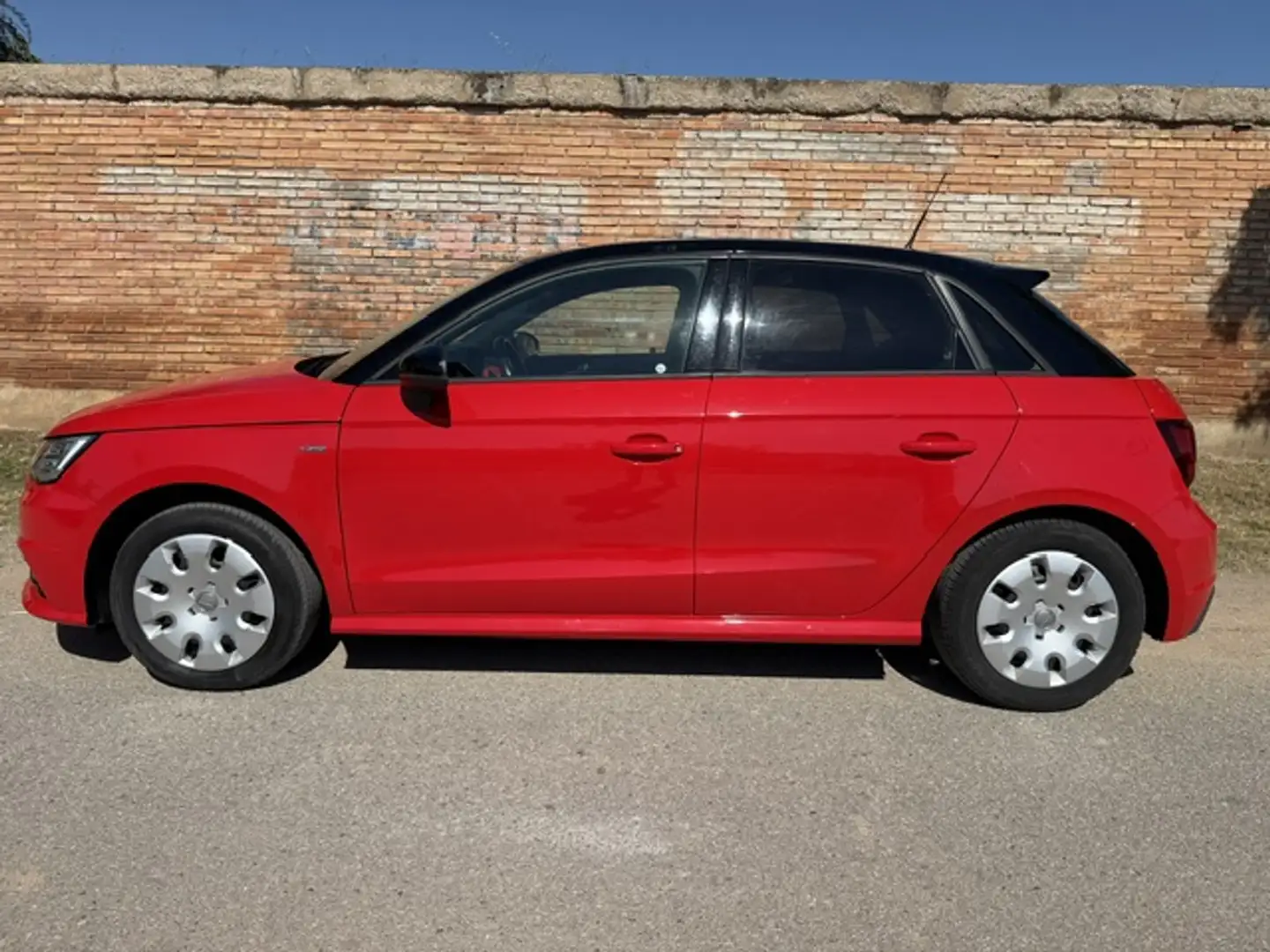 Audi A1 Sportback 1.4 TFSI Adrenalin2 S-T 92kW Rojo - 1