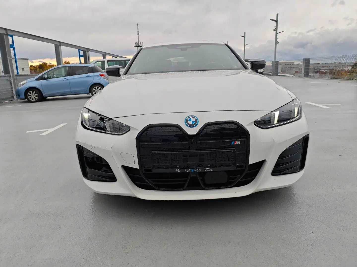BMW i4 M50 H&K/360°/ACC/Memory/GSHD/HuD/AHK/NP83` Blanc - 2
