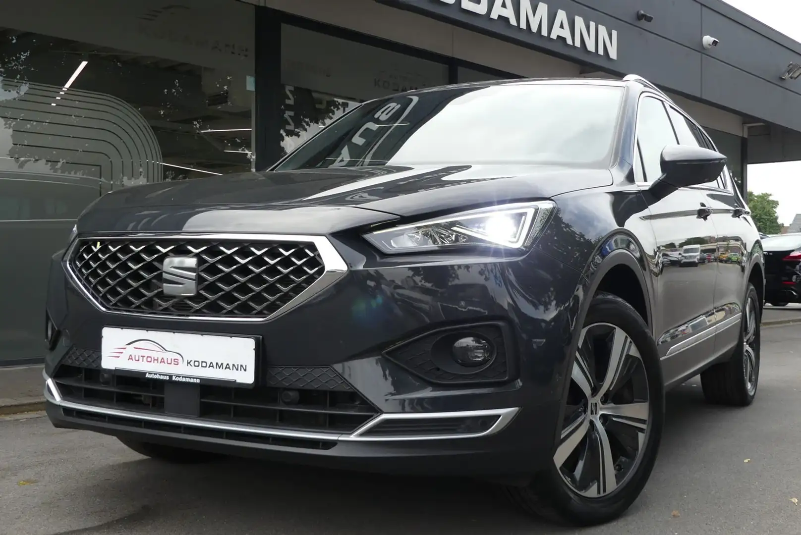 SEAT Tarraco Xcellence*ACC*Virtual*4xSHZ*Beats19"*AHK Grau - 1