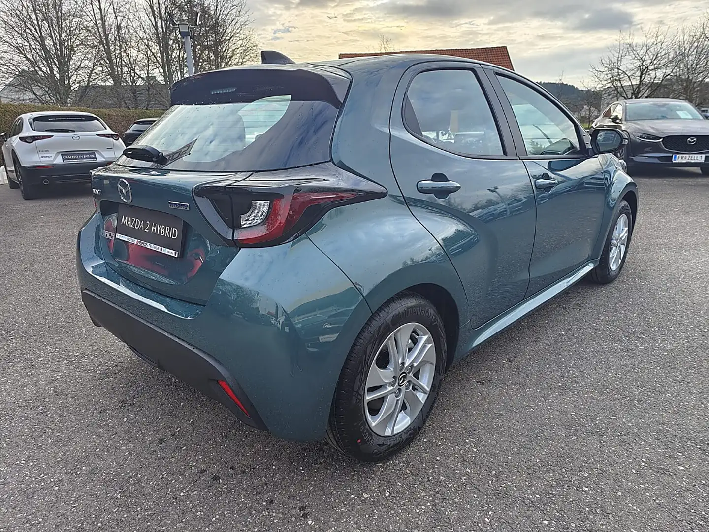 Mazda 2 Mazda2 Hybrid Centre Line Automatik VORFÜHRWAGE... Grün - 2